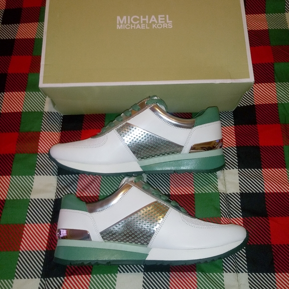 Michael Kors Allie Wrap Trainer - Picture 1 of 10